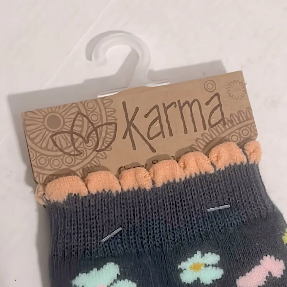 Karma Women's Floral Socks - Navy OSFM